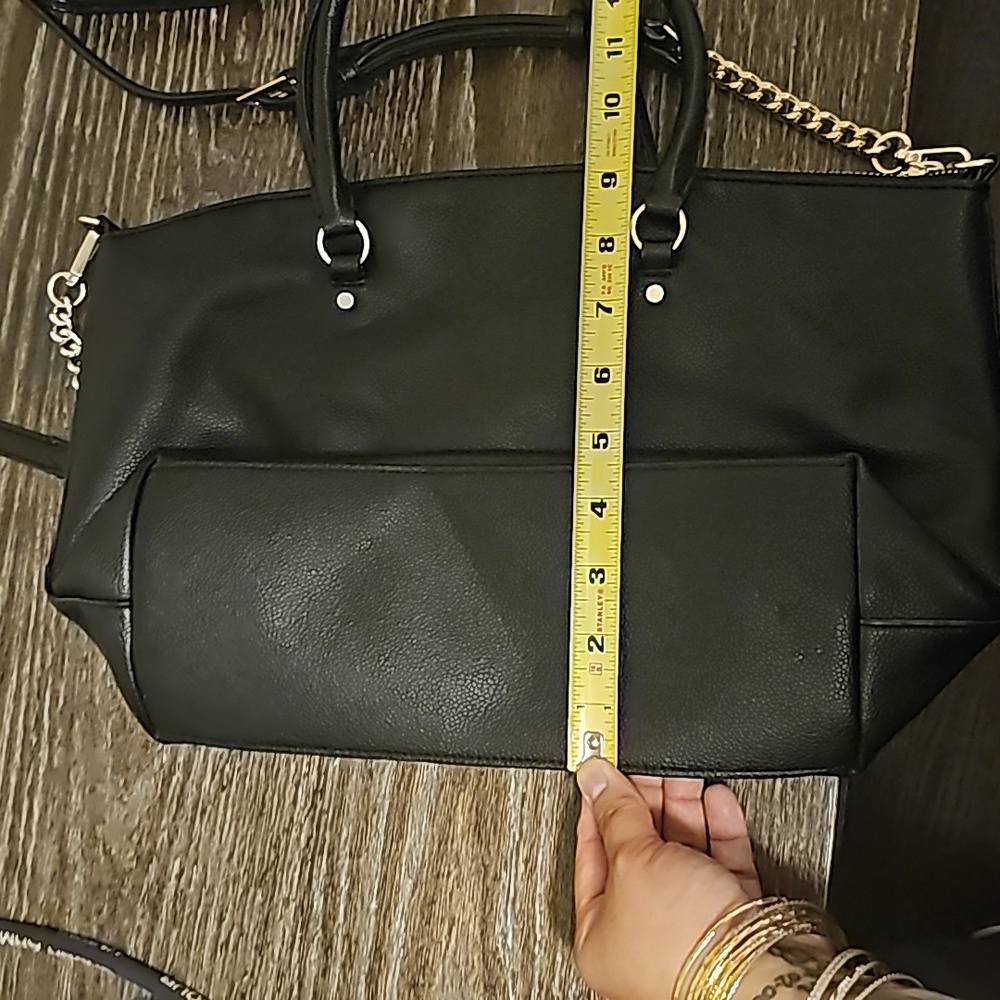 VS Purse and Wristlet Set - Picture 4 of 9